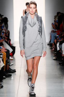 Luna Bijl - Jeremy Scott Spring/Summer 2018 Fashion Show in New York