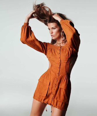 Luna Bijl - Dundas x REVOLVE Pre-Fall 2022 Campaign