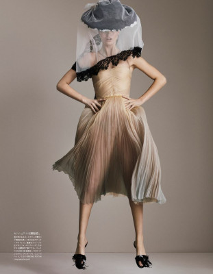 Luna Bijl - For Vogue Japan 2019