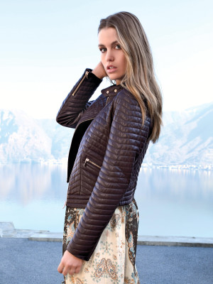 Luna Bijl - Peter Hahn Fall 2021