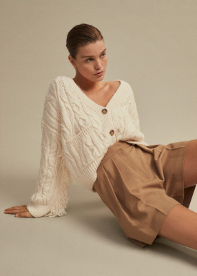 Luna Bijl - Mango &quot;The Gift Guide&quot; 2021