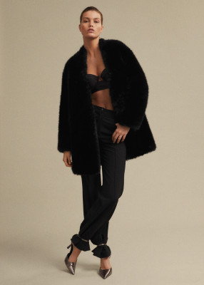 Luna Bijl - Mango &quot;The Gift Guide&quot; 2021