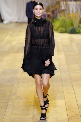 Luna Bijl - H&amp;M Studio SPRING/SUMMER FASHION SHOW IN PARIS 