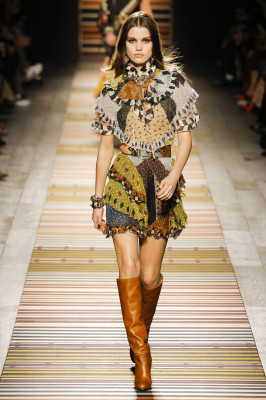 Luna Bijl - Etro Autumn/Winter 2018 Fashion Show in Milan