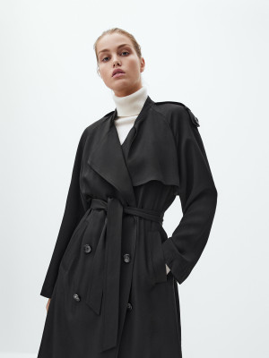 Luna Bijl - Massimo Dutti