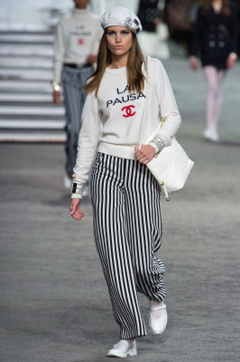 Luna Bijl - Chanel Cruise 2019 Fashion Show in Paris