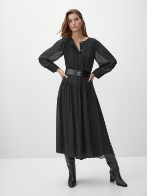 Luna Bijl - Massimo Dutti