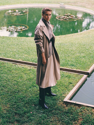 Luna Bijl - Massimo Dutti