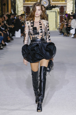 Luna Bijl - Balmain Spring/Summer 2018 Fashion Show in Paris