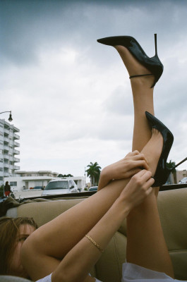 Luna Bijl - i-D Magazine by Theo Wenner