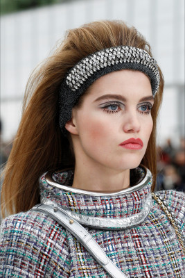 Luna Bijl - Chanel Womenswear Fall/winter 2017/18 Fashion Show in Paris