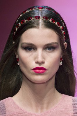 Luna Bijl - Dolce &amp; Gabbana Spring/Summer 2018 Fashion Show in Milan