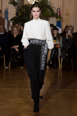 Luna Bijl - Vanessa Seward Fall/Winter 2018 Fashion Show in Paris