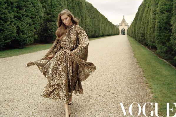Luna Bijl - Vogue China 