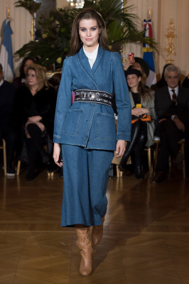 Luna Bijl - Vanessa Seward Fall/Winter 2018 Fashion Show in Paris