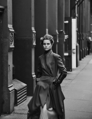 Luna Bijl- Vogue Mexico &amp; Latin America December 2018 by Chris Colls  