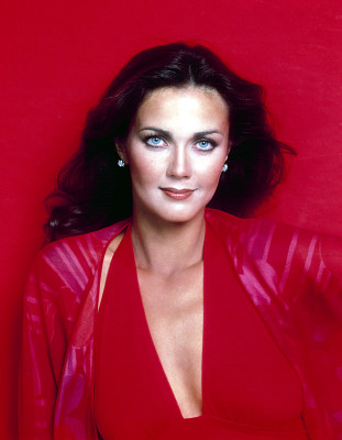 photo 5 in Lynda Carter gallery [id251248] 2010-03-22 00:00:00