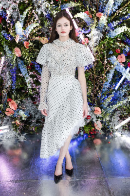 Mackenzie Foy- JNSQ Rose Cru Debuts Alongside Rodarte FW/19 Runway Show
