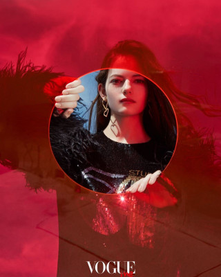 Mackenzie Foy – Photoshoot for Vogue Taiwain 2019