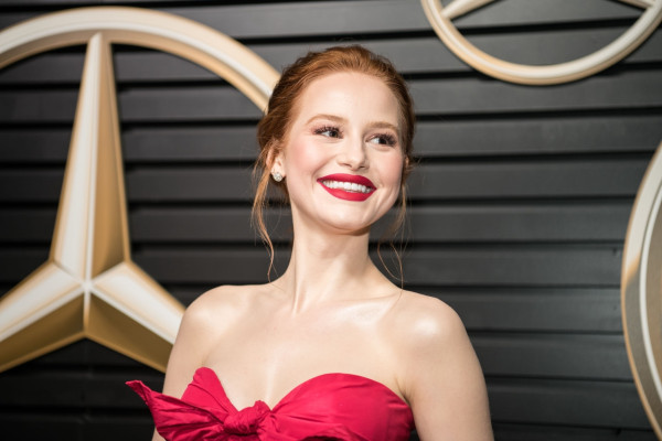 Madeline Petsch - Mercedes-Benz Oscar Viewing Party in Los Angeles | 09.02.2020