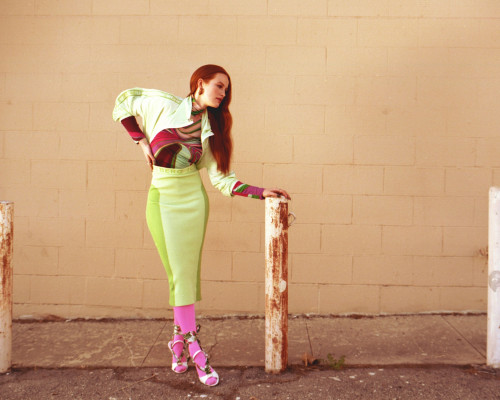 Madelaine Petsch-Content Mode,2022