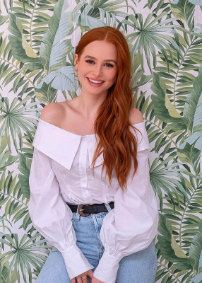 MADELAINE PETSCH and Abbvie for a Campaign Empowering Women 07/29/2020