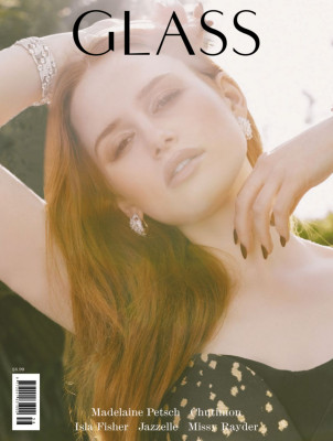 MADELAINE PETSCH for Glass Magazine, 2019