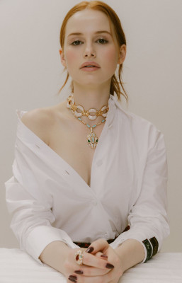 MADELAINE PETSCH for Glass Magazine, 2019