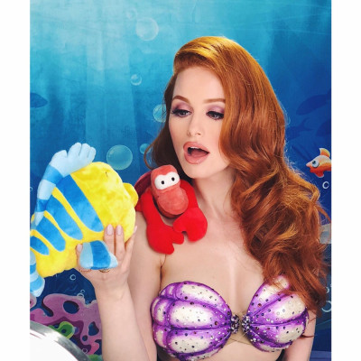 Madelaine Petsch – Disney’s Little Mermaid Makeup Tutorial