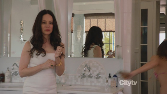 Madeleine Stowe pic #811394