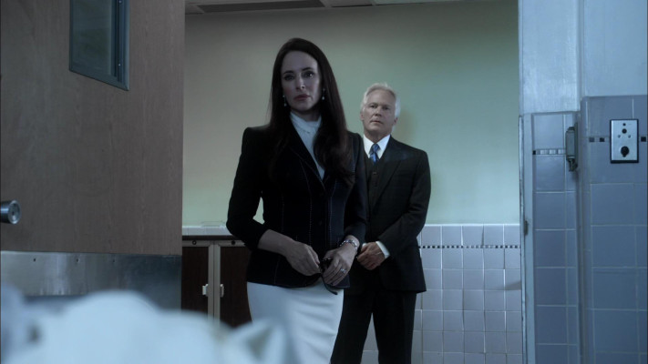 Madeleine Stowe - Revenge (2012) 2x02 &#039;Resurrection&#039;