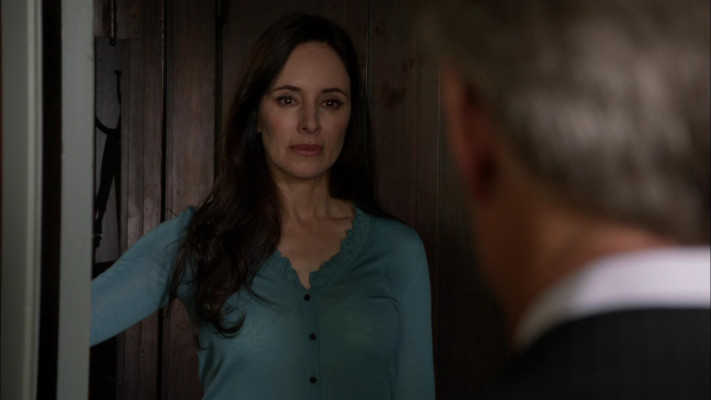 Madeleine Stowe - Revenge (2012) 2x02 &#039;Resurrection&#039;