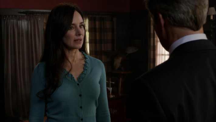 Madeleine Stowe - Revenge (2012) 2x02 &#039;Resurrection&#039;