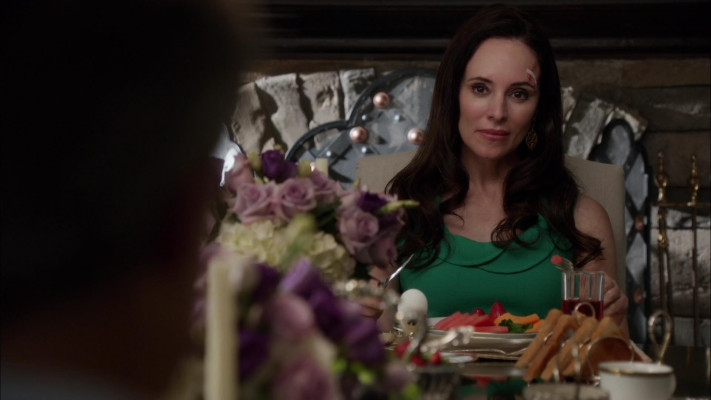Madeleine Stowe - Revenge (2012) 2x03 &#039;Confidence&#039;