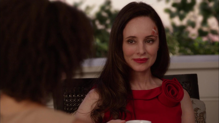 Madeleine Stowe - Revenge (2012) 2x03 &#039;Confidence&#039;