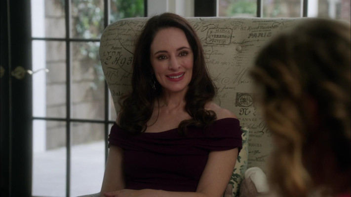 Madeleine Stowe - Revenge (2012) 2x04 &#039;Intuition&#039;