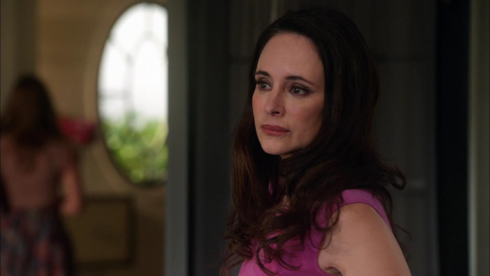 Madeleine Stowe - Revenge (2012) 2x05 &#039;Forgiveness&#039;
