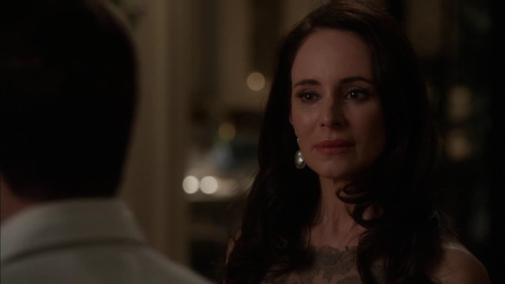 Madeleine Stowe - Revenge (2012) 2x06 &#039;Illusion&#039;