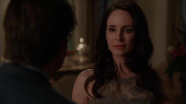 Madeleine Stowe - Revenge (2012) 2x06 &#039;Illusion&#039;