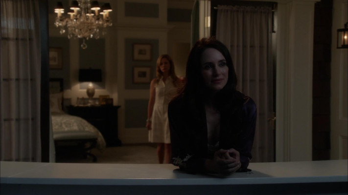Madeleine Stowe - Revenge (2012) 2x06 &#039;Illusion&#039;