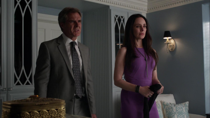 Madeleine Stowe - Revenge (2012) 2x07 &#039;Penance&#039;