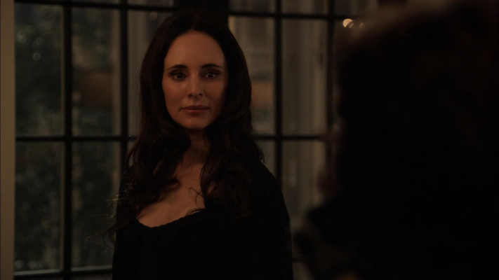 Madeleine Stowe - Revenge (2012) 2x08 &#039;Lineage&#039;