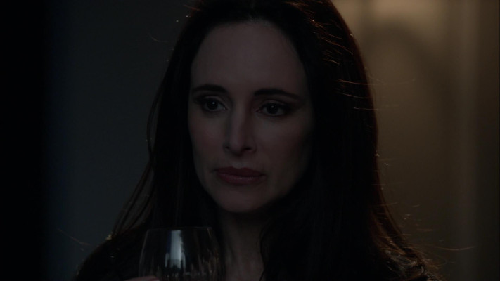 Madeleine Stowe - Revenge (2012) 2x08 &#039;Lineage&#039;
