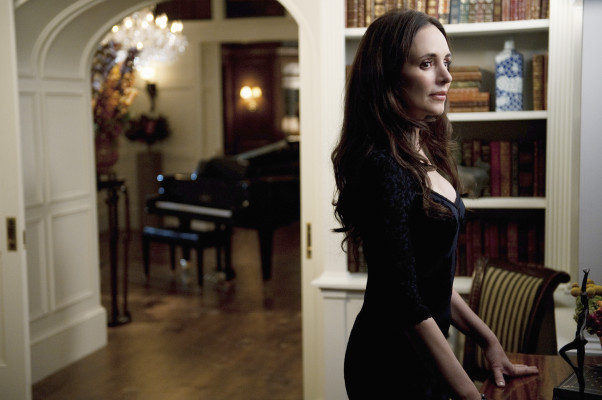 Madeleine Stowe - Revenge (2012) 2x08 &#039;Lineage&#039;