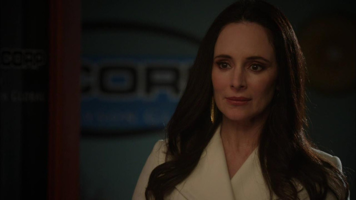 Madeleine Stowe - Revenge (2013) 2x19 &#039;Identity&#039;