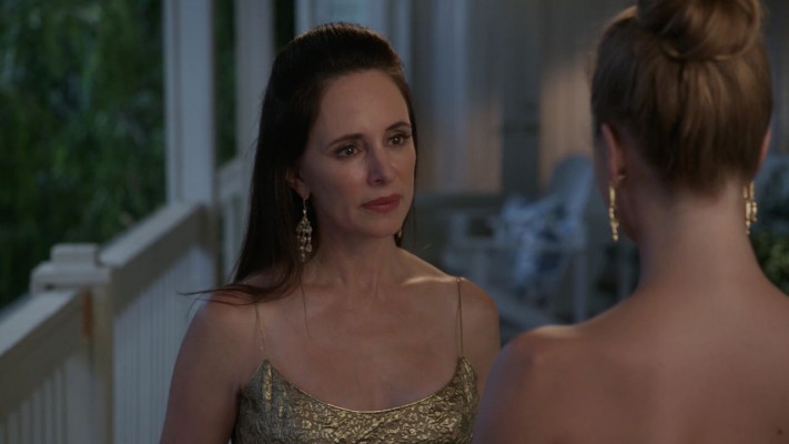 Madeleine Stowe - Revenge (2013) 3x05 Control