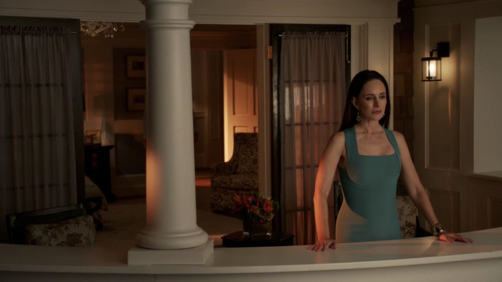 Madeleine Stowe - Revenge (2013) 3x05 Control