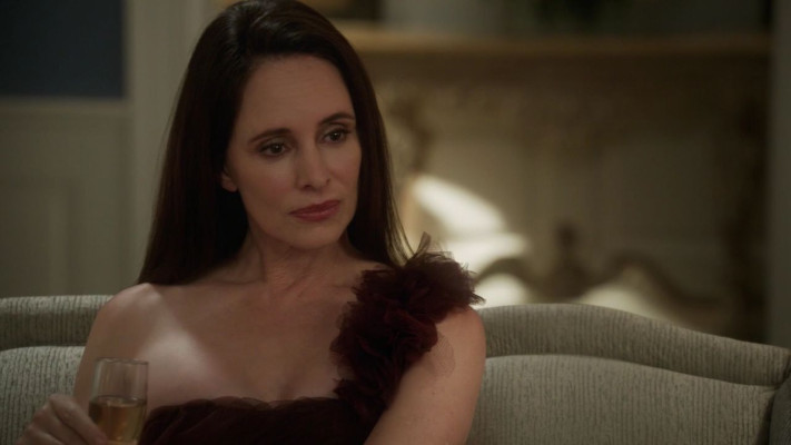Madeleine Stowe - Revenge (2013) 3x05 Control