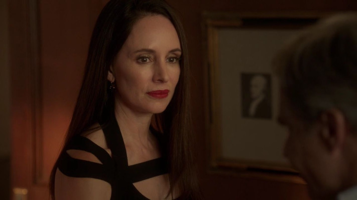 Madeleine Stowe - Revenge (2013) 3x05 Control