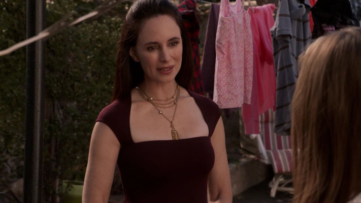 Madeleine Stowe - Revenge (2013) 3x07 &#039;Resurgence&#039;